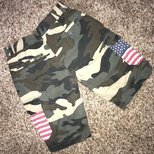 Carbon army shorts